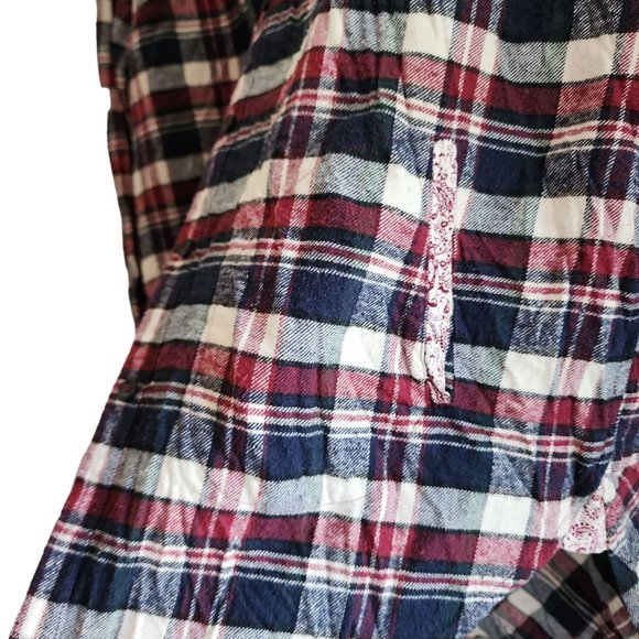 Mystree High Low Round Flannel Button Down top Womens size L - Picture 2 of 4